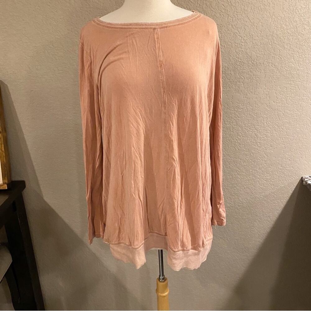 Easel Long Sleeve Distressed Top Dusty Pink Size Large
